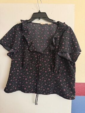 Vans Navy Floral Ruffle Tie-Front Blouse